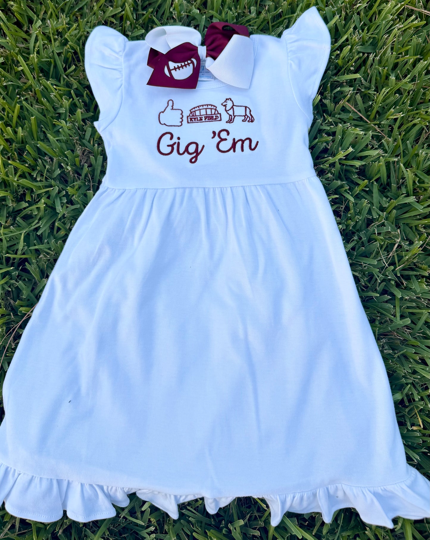 Ruffle Flutter Sleeve Dress
