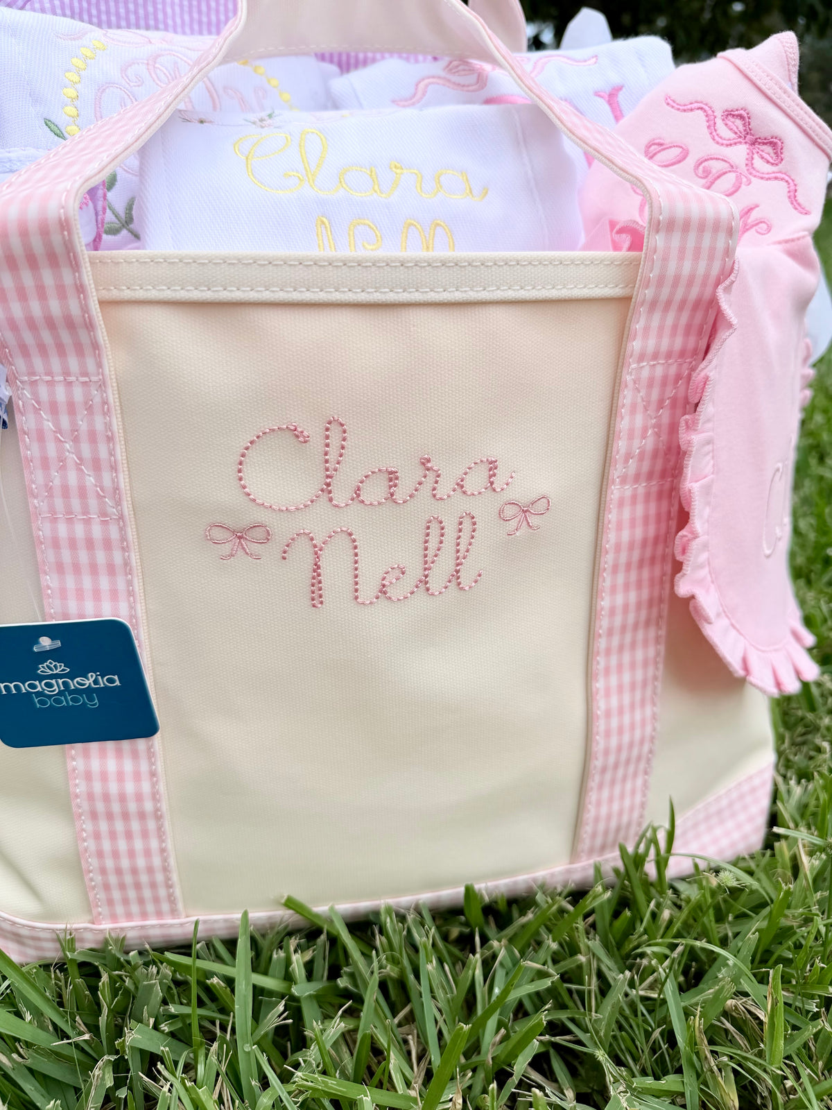 Medium Tote by TRVL