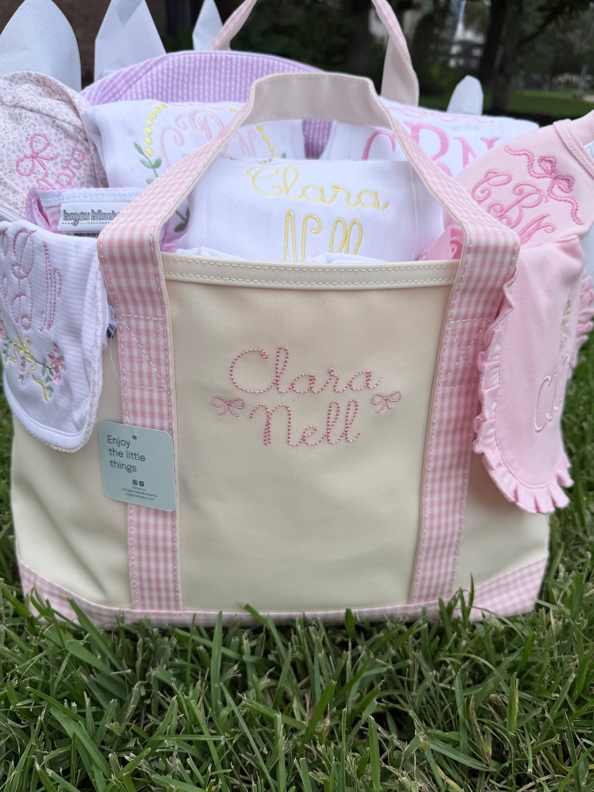 Medium Tote by TRVL